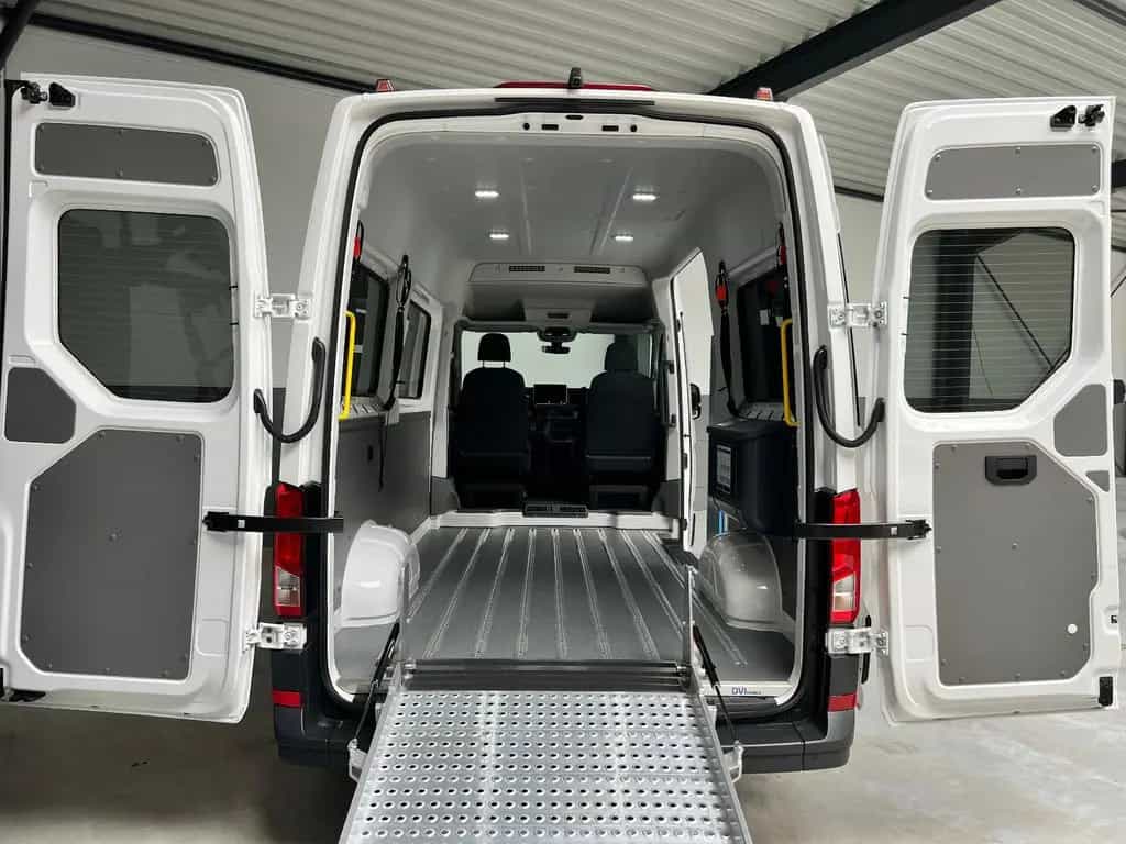 MAN TGE KMP/BTW Rollstuhlrampe null-photo-3