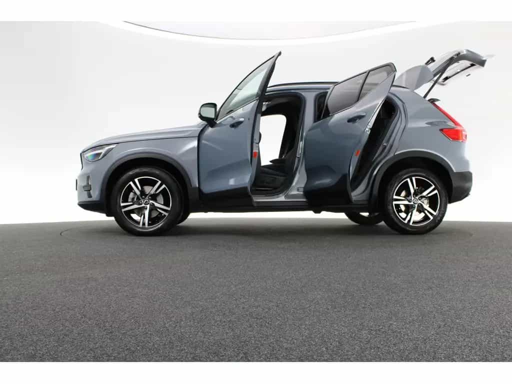 Volvo XC40 B4 B Plus Dark AWD H/K FACEL. STANDHZ LED 05/2023-photo-16