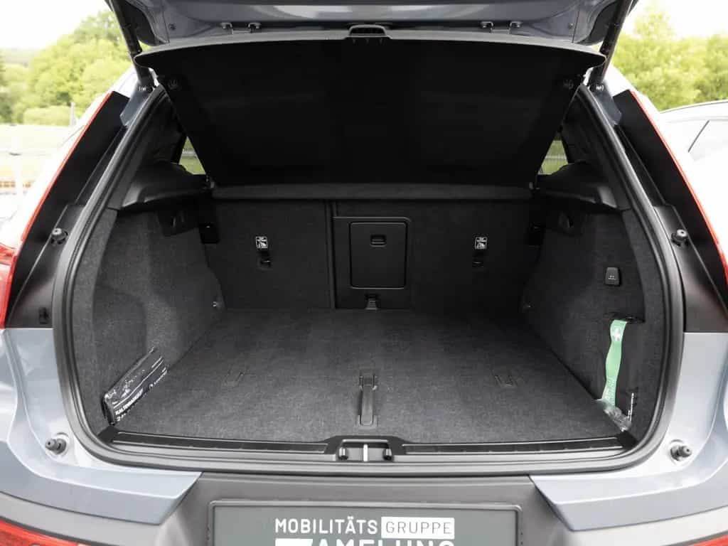 Volvo XC40 B4 B Plus Dark AWD H/K FACEL. STANDHZ LED 05/2023-photo-30