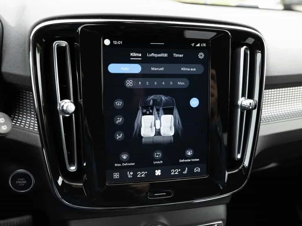 Volvo XC40 B4 B Plus Dark AWD H/K FACEL. STANDHZ LED 05/2023-photo-37