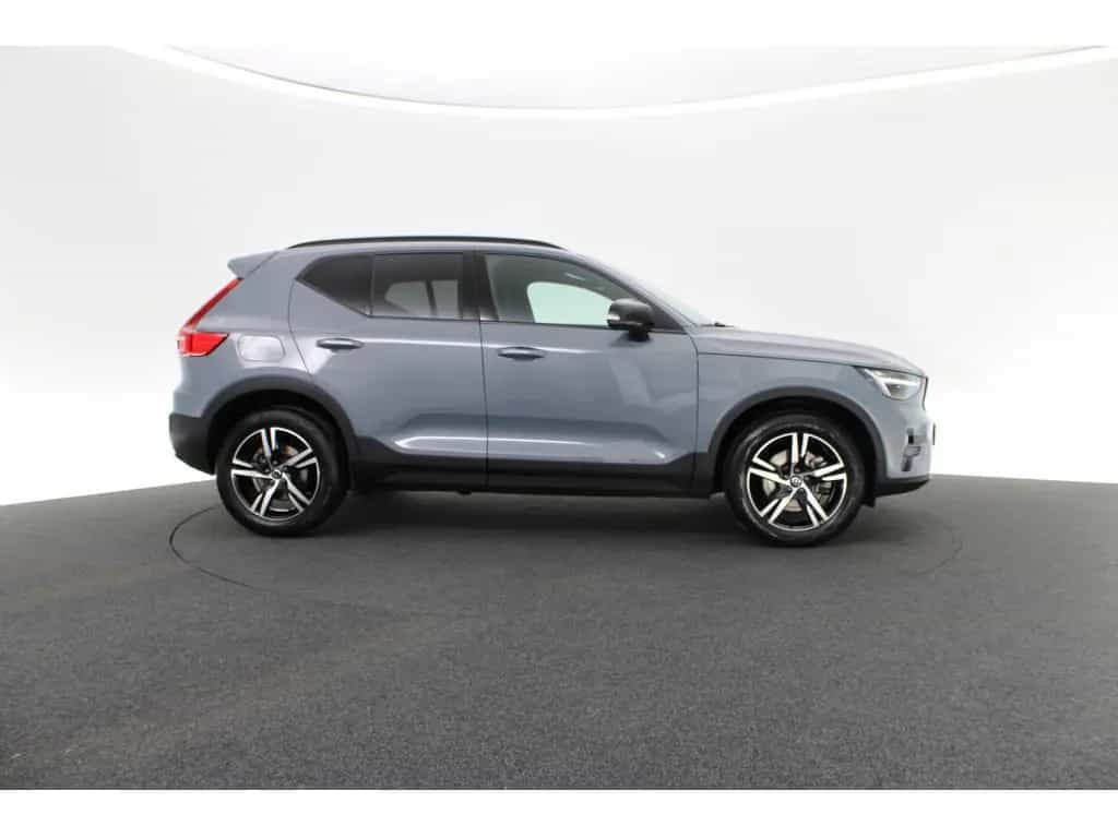 Volvo XC40 B4 B Plus Dark AWD H/K FACEL. STANDHZ LED 05/2023-photo-6