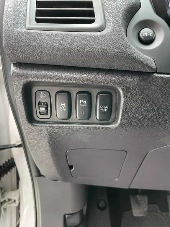 Citroën C4 Tendance 2WD/Tempomat/Bluetooth/PDC/Panorama/ 12/2015-photo-20