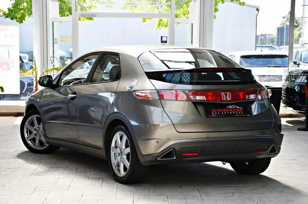 Honda Civic Lim. 1.8 Sportpaket Automatik PDC 1.Hand 02/2007-photo-3