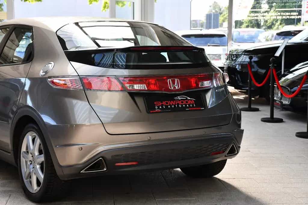 Honda Civic Lim. 1.8 Sportpaket Automatik PDC 1.Hand 02/2007-photo-31