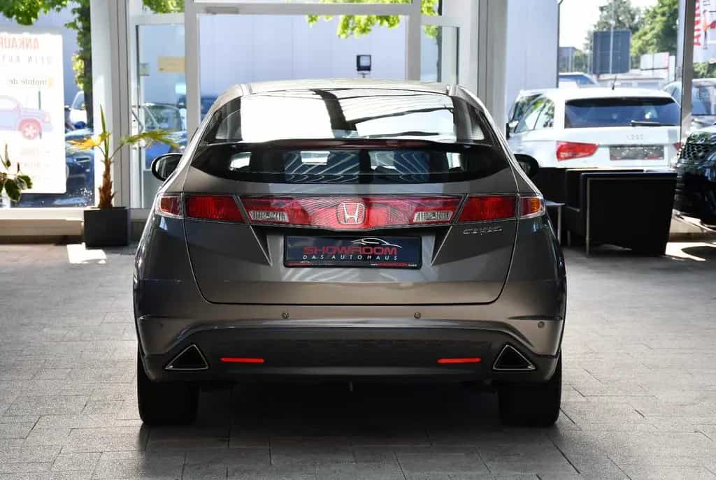 Honda Civic Lim. 1.8 Sportpaket Automatik PDC 1.Hand 02/2007-photo-5