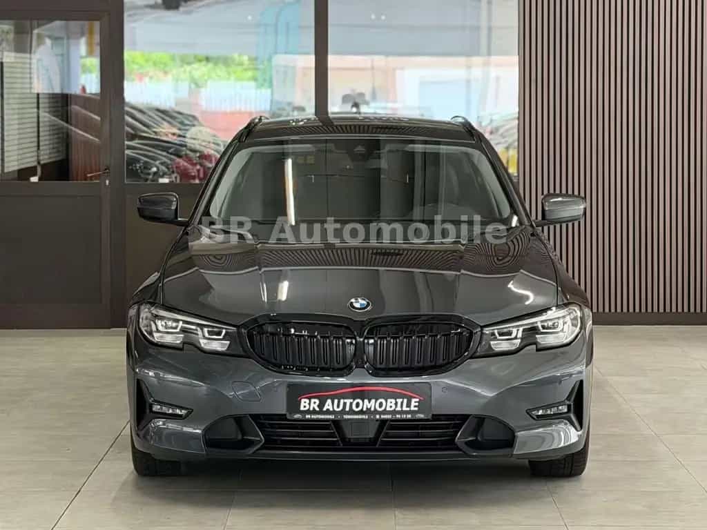 BMW 320 320 d Sport Line*LED*Kamera*AHK*Navi* 01/2020-photo-3