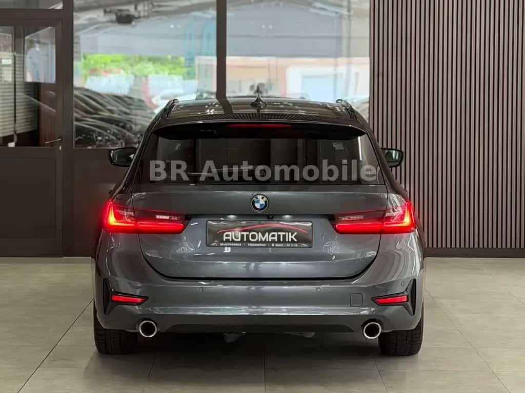 BMW 320 320 d Sport Line*LED*Kamera*AHK*Navi* 01/2020-photo-6