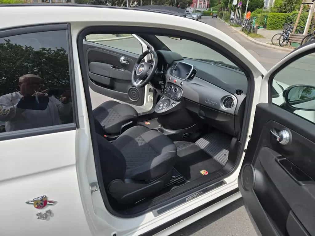 Abarth 595C 595 Cabrio Pista Scheckhaft 1 Hand Automatic 10/2020-photo-12