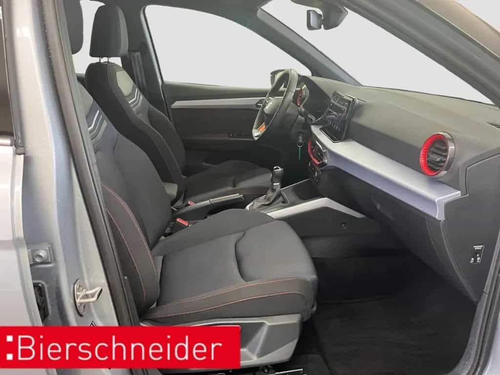 Seat Arona 1.0 TSI AB198EUR FR AHK NAVI DAB SHZ PDC 04/2024-photo-14