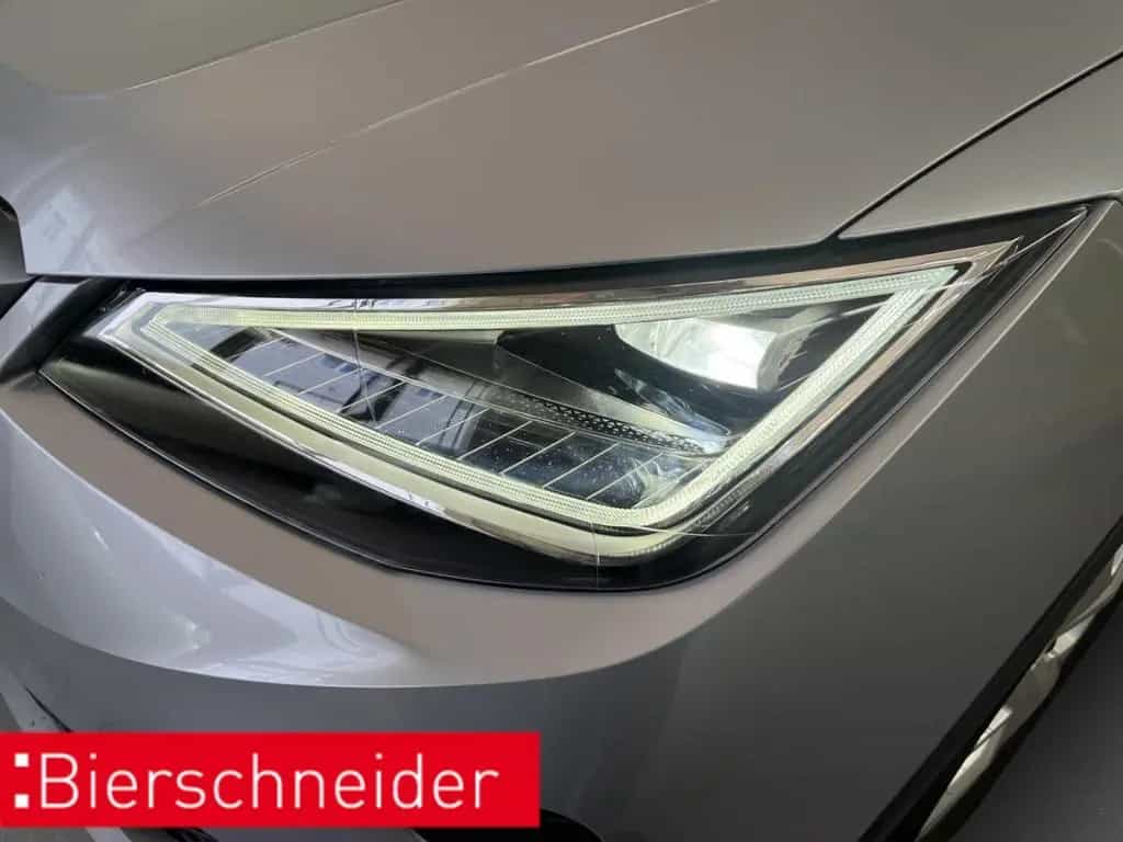 Seat Arona 1.0 TSI AB198EUR FR AHK NAVI DAB SHZ PDC 04/2024-photo-29