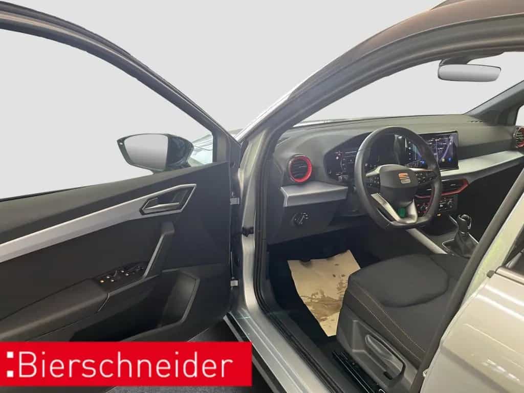 Seat Arona 1.0 TSI AB198EUR FR AHK NAVI DAB SHZ PDC 04/2024-photo-31