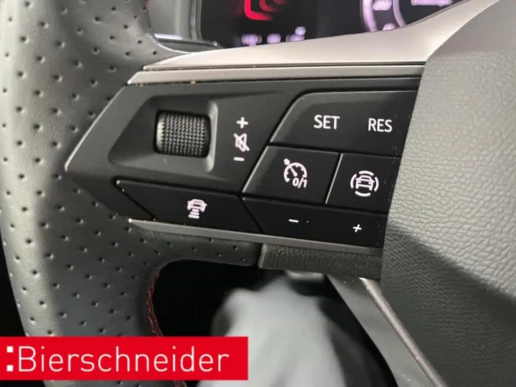 Seat Arona 1.0 TSI AB198EUR FR AHK NAVI DAB SHZ PDC 04/2024-photo-35