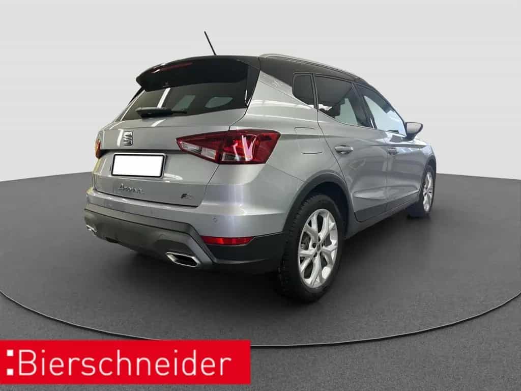 Seat Arona 1.0 TSI AB198EUR FR AHK NAVI DAB SHZ PDC 04/2024-photo-6