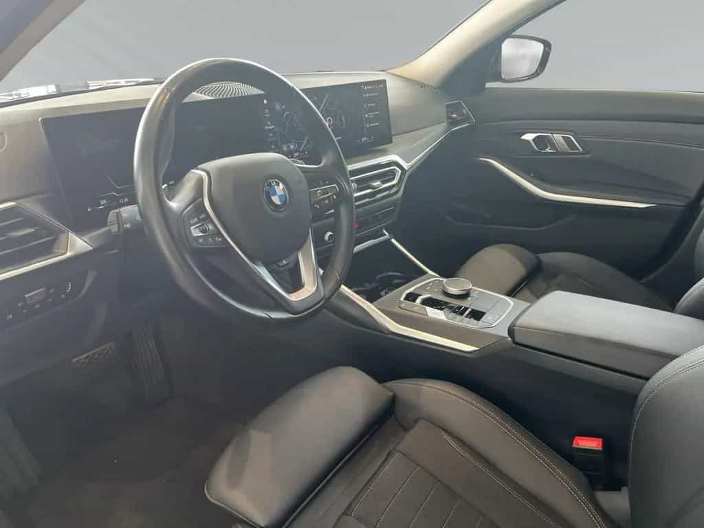 BMW 320 d Touring Sport Aut./Navigation/LED/Tempomat 02/2023-photo-3