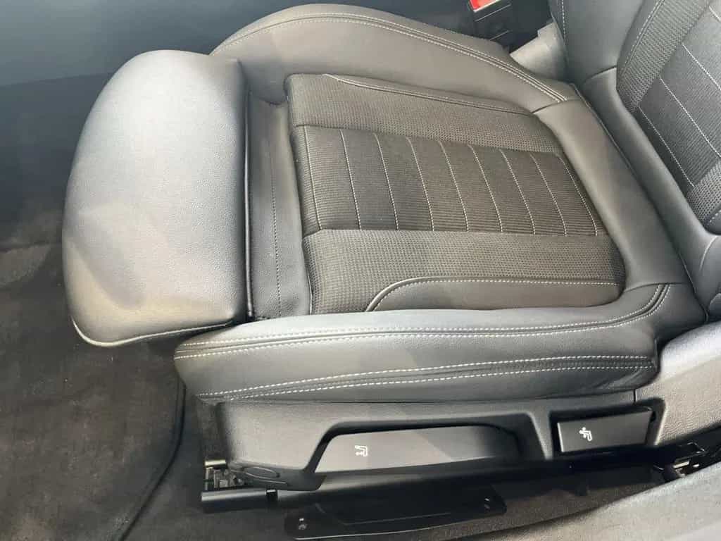 BMW 320 d Touring Sport Aut./Navigation/LED/Tempomat 02/2023-photo-32