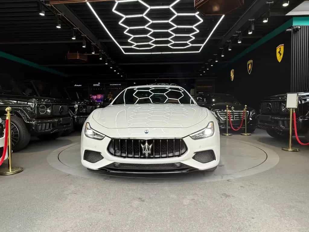 Maserati Ghibli LED*CARPLAY*TEMP*NAVI*KEYLESS 07/2023-photo-0