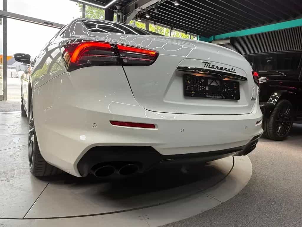 Maserati Ghibli LED*CARPLAY*TEMP*NAVI*KEYLESS 07/2023-photo-11
