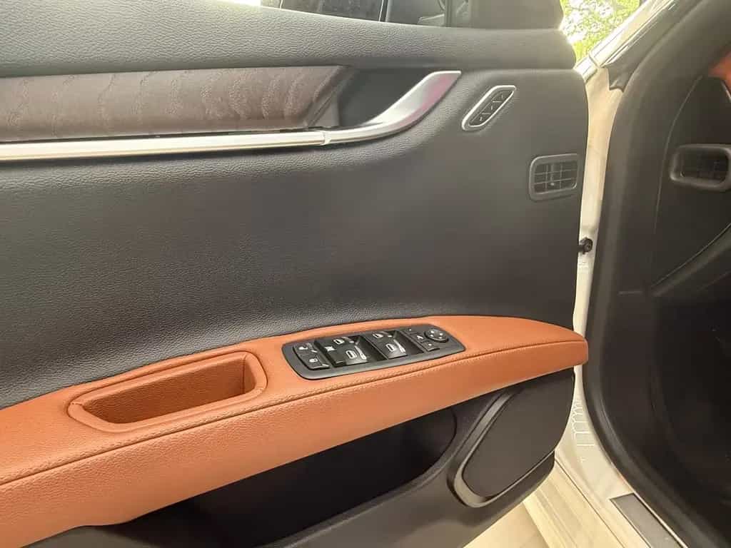 Maserati Ghibli LED*CARPLAY*TEMP*NAVI*KEYLESS 07/2023-photo-17