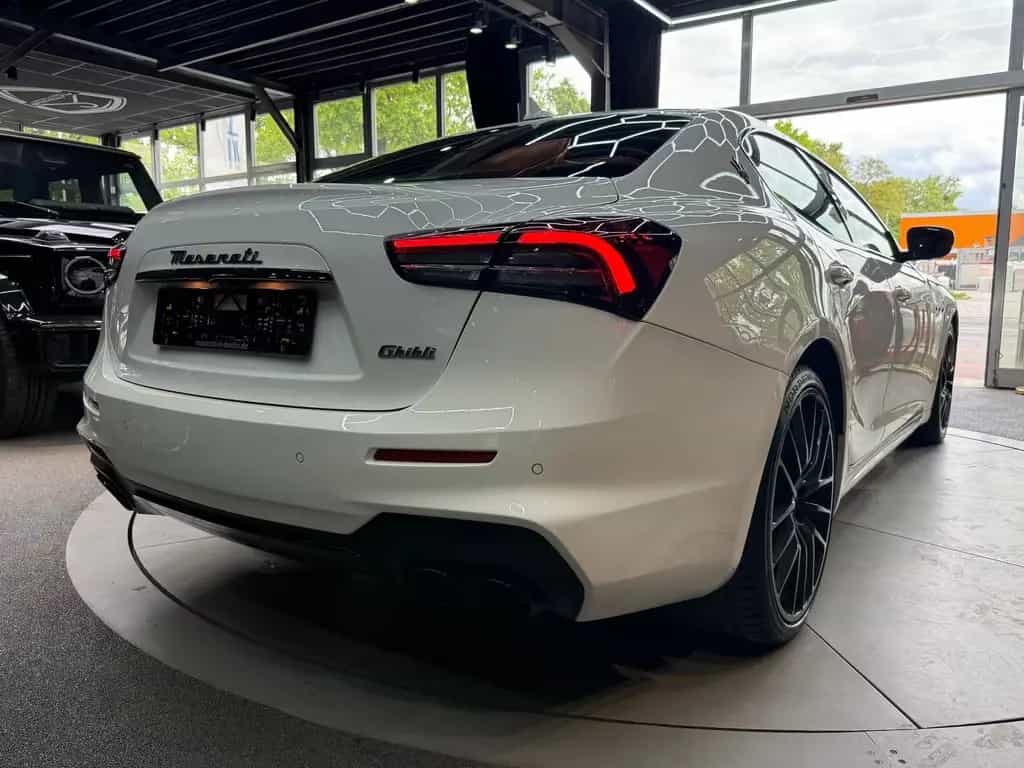 Maserati Ghibli LED*CARPLAY*TEMP*NAVI*KEYLESS 07/2023-photo-5