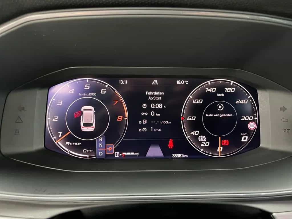 Cupra Leon Sportstourer VZ 2.0 TSI DSG Lenkrad heizbar 04/2024-photo-11