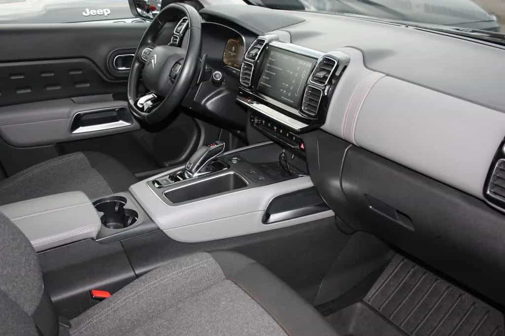 Citroën C5 Aircross 2.0Hdi FEEL Autom. Navi/Kam/Panorama 09/2020-photo-17