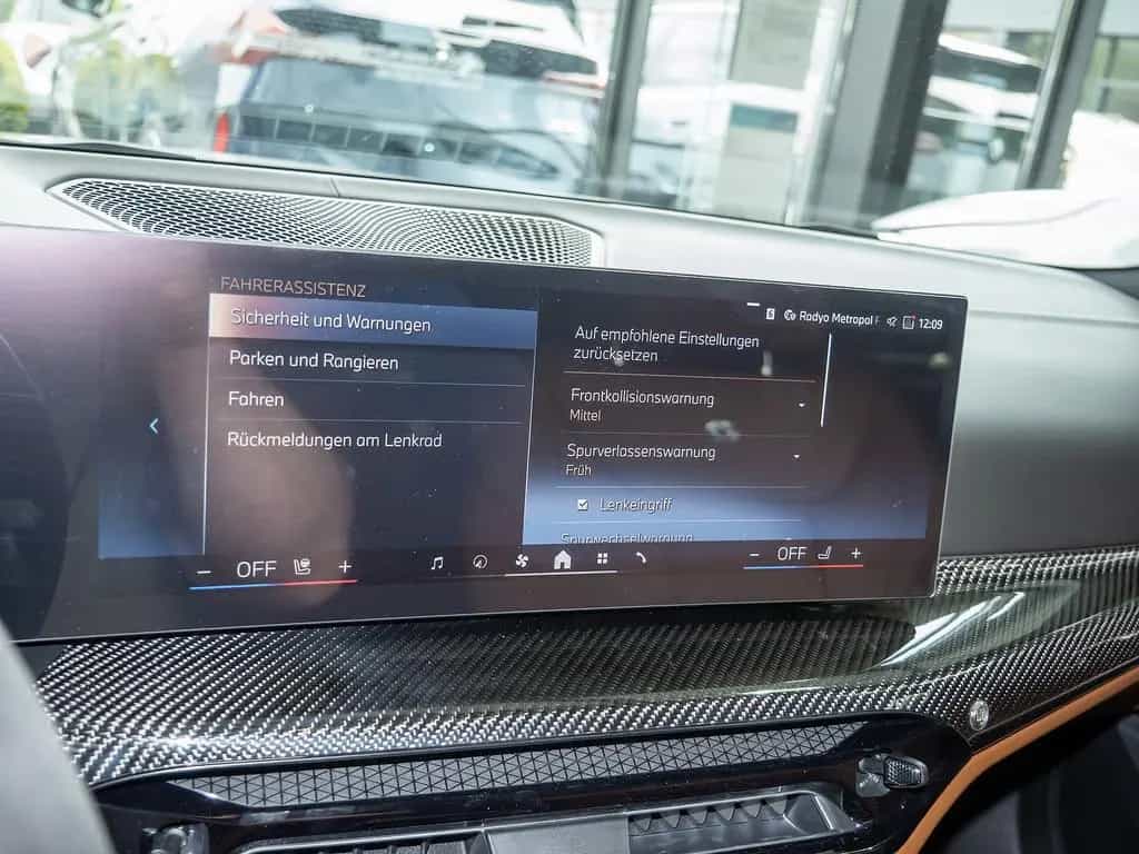 ALPINA D3 S Touring Allrad H/K NAVI STANDHZ PANO 360° null-photo-10