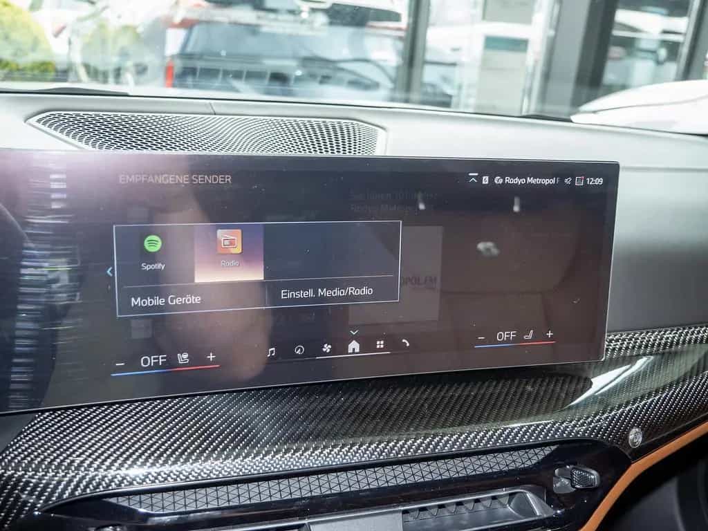 ALPINA D3 S Touring Allrad H/K NAVI STANDHZ PANO 360° null-photo-11