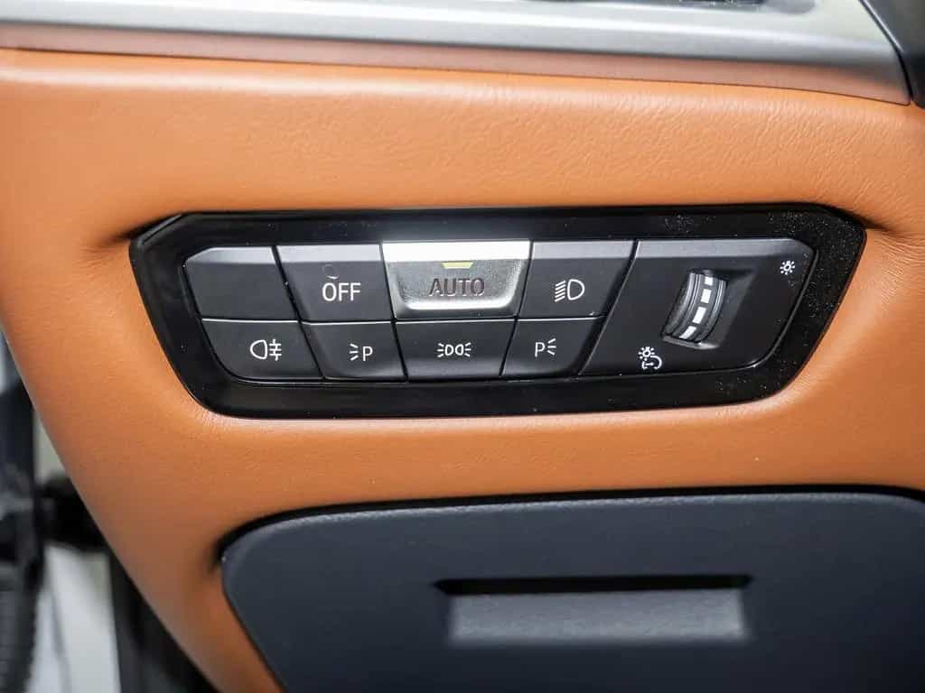 ALPINA D3 S Touring Allrad H/K NAVI STANDHZ PANO 360° null-photo-17