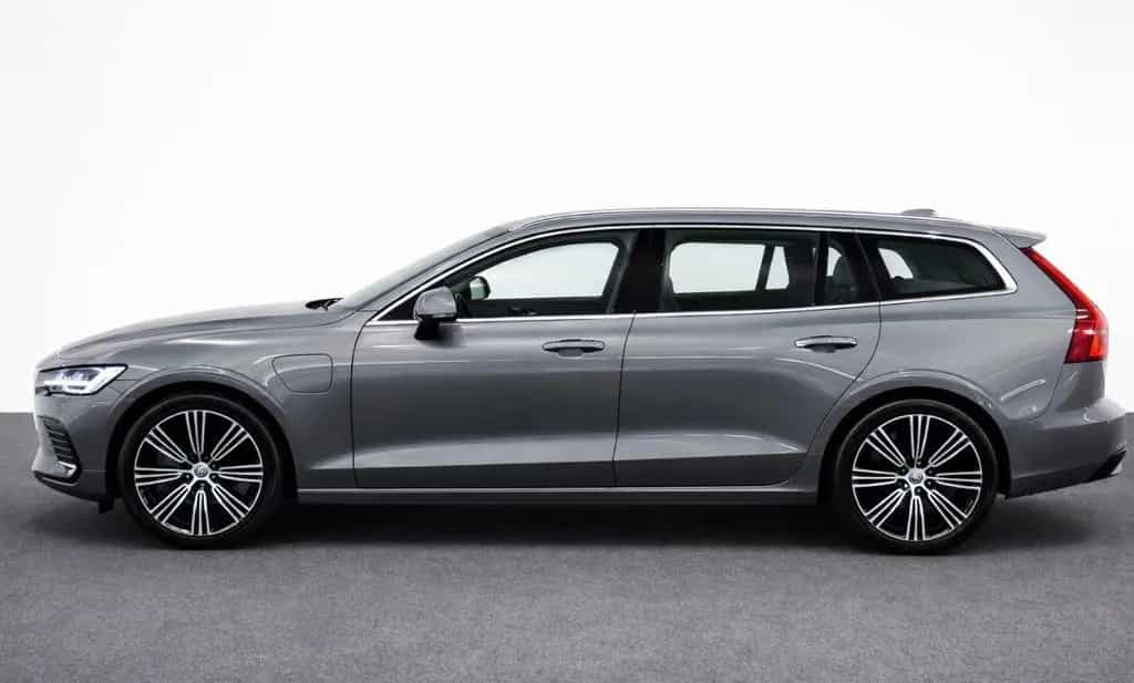 Volvo V60 Kombi Inscription Plug-In Hybrid AW *4x4* 02/2020-photo-3