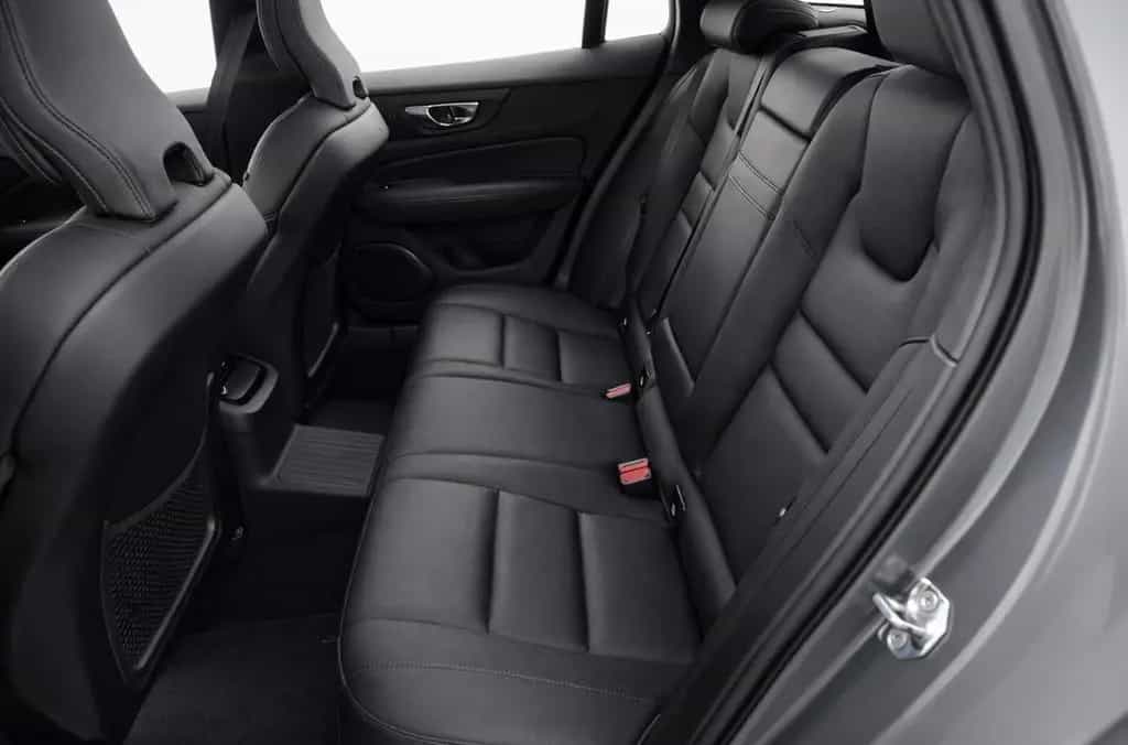 Volvo V60 Kombi Inscription Plug-In Hybrid AW *4x4* 02/2020-photo-9