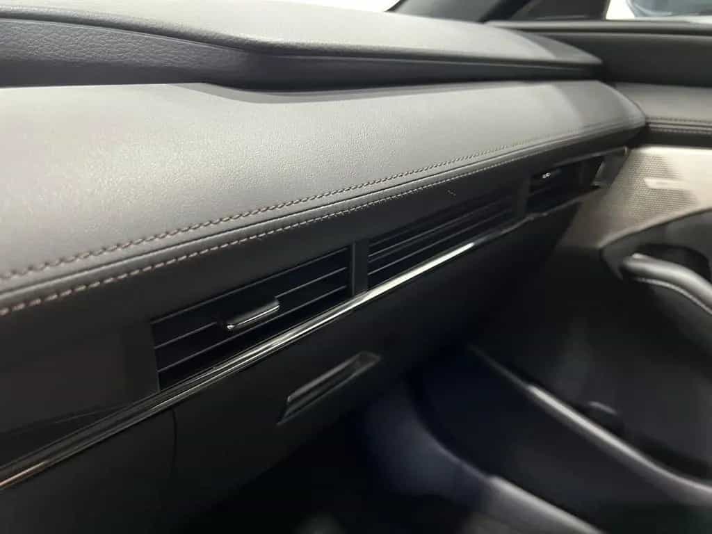 Mazda 3 Selection *HeadUp *RFK *Bose 09/2020-photo-36