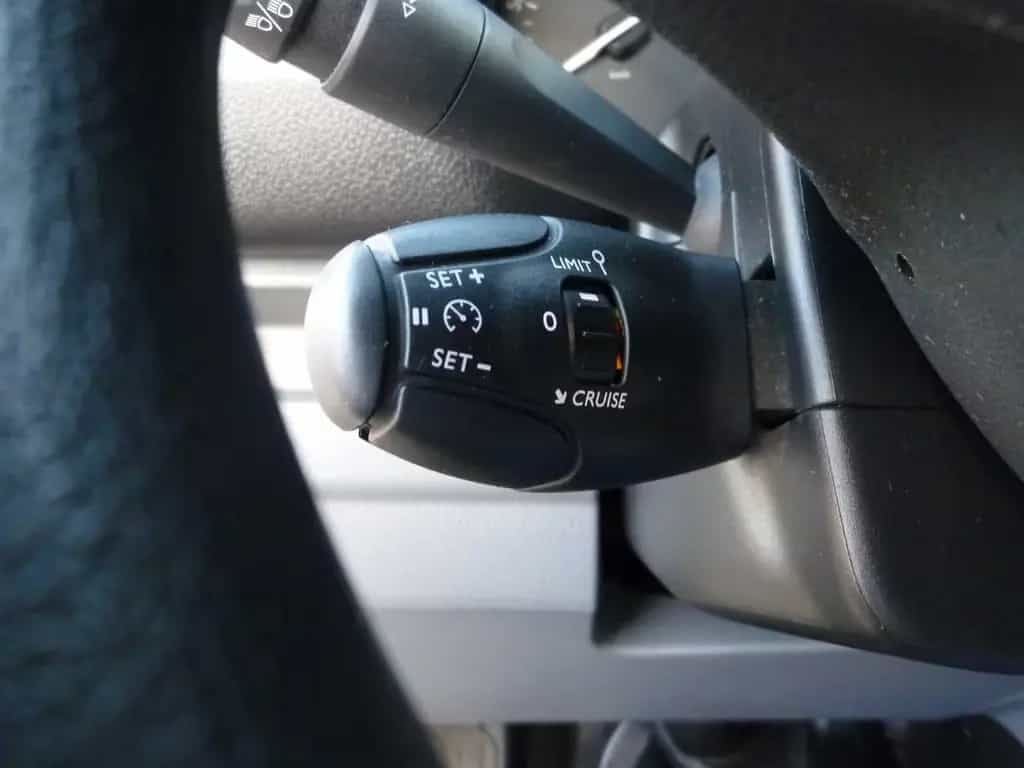 Toyota Proace (Verso) Proace D-4D 1,5-l-L1 Meister 07/2021-photo-16