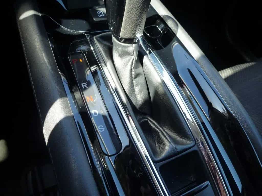 Honda HR-V 1.5 i-VTEC CVT Elegance + AHK + usw. 03/2019-photo-16