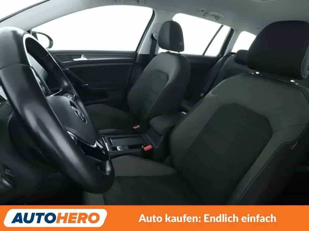 Volkswagen Golf VII 1.5 TSI ACT Comfortline BMT Aut.*NAVI* 10/2019-photo-9