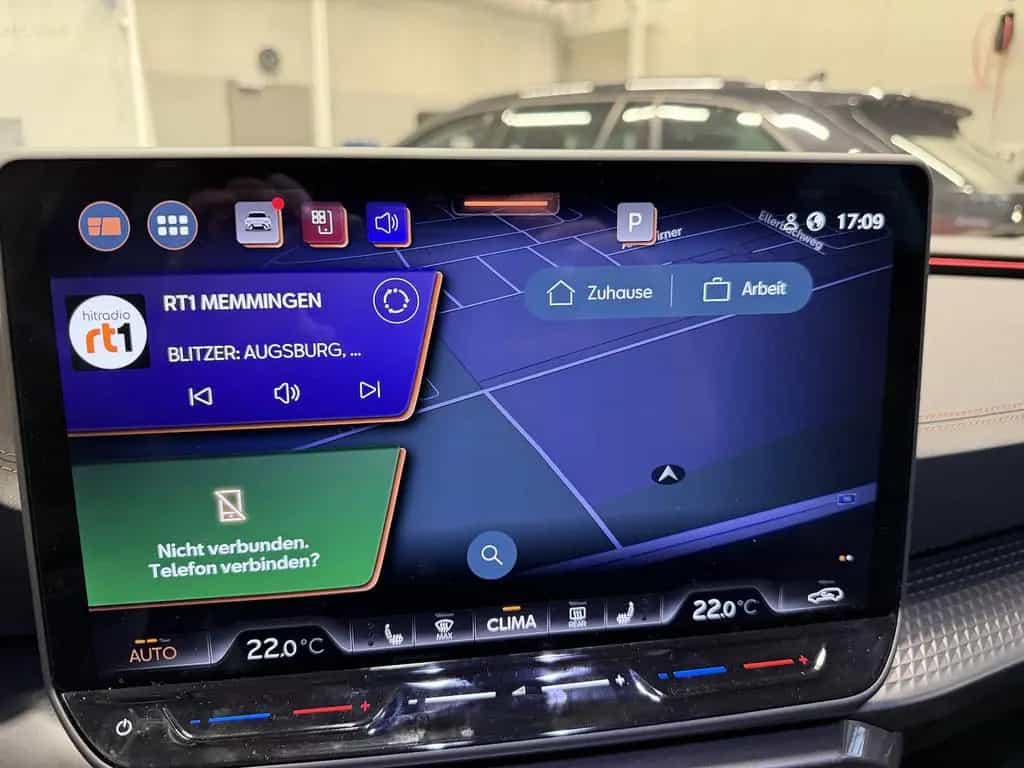 Cupra Leon 1.5eTSI DSG Assist XL Navi Voll-LED 04/2025-photo-14