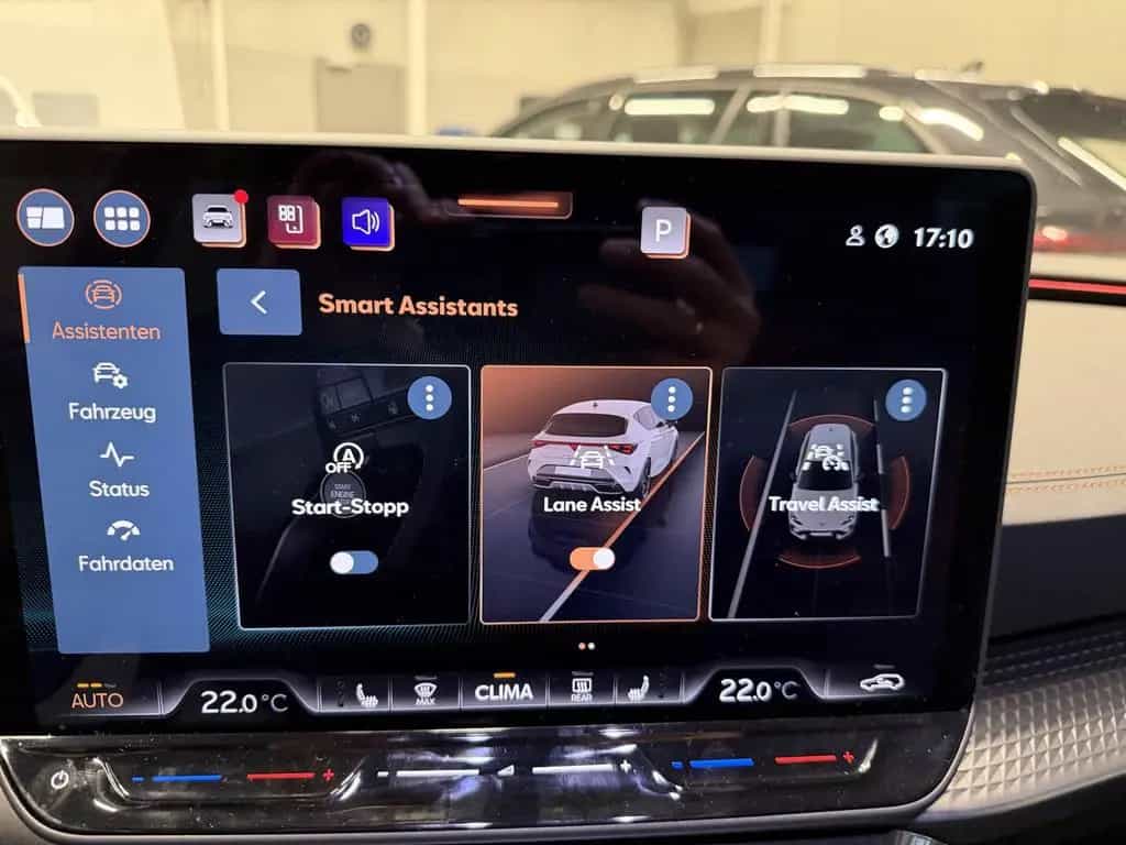 Cupra Leon 1.5eTSI DSG Assist XL Navi Voll-LED 04/2025-photo-25