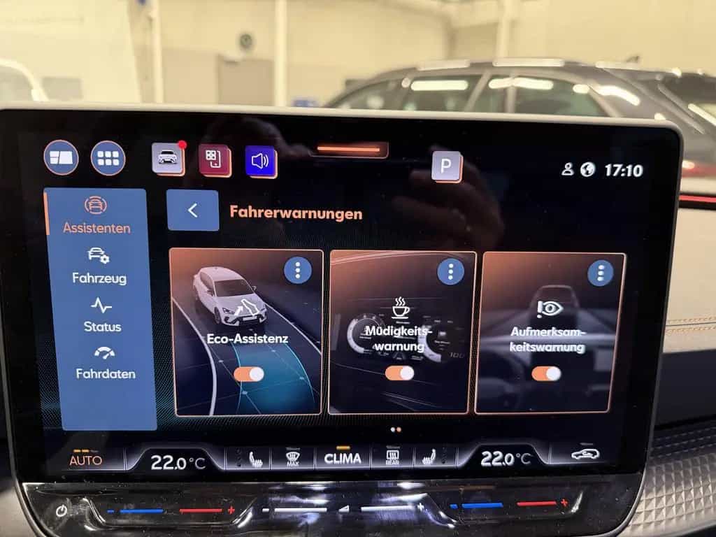 Cupra Leon 1.5eTSI DSG Assist XL Navi Voll-LED 04/2025-photo-28