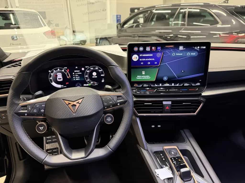 Cupra Leon 1.5eTSI DSG Assist XL Navi Voll-LED 04/2025-photo-9
