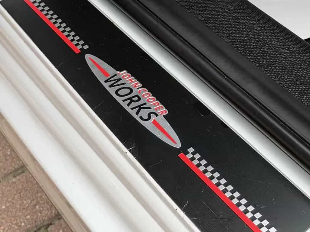 MINI John Cooper Works Countryman Countryman John Cooper Works Automatik 09/2015-photo-28