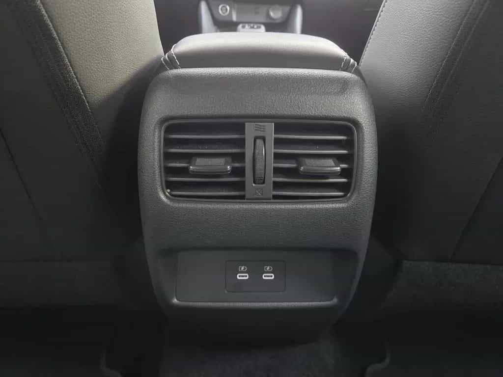 Nissan Qashqai 1.3 MHEV N-Connecta 360° Navi LED 01/2025-photo-23