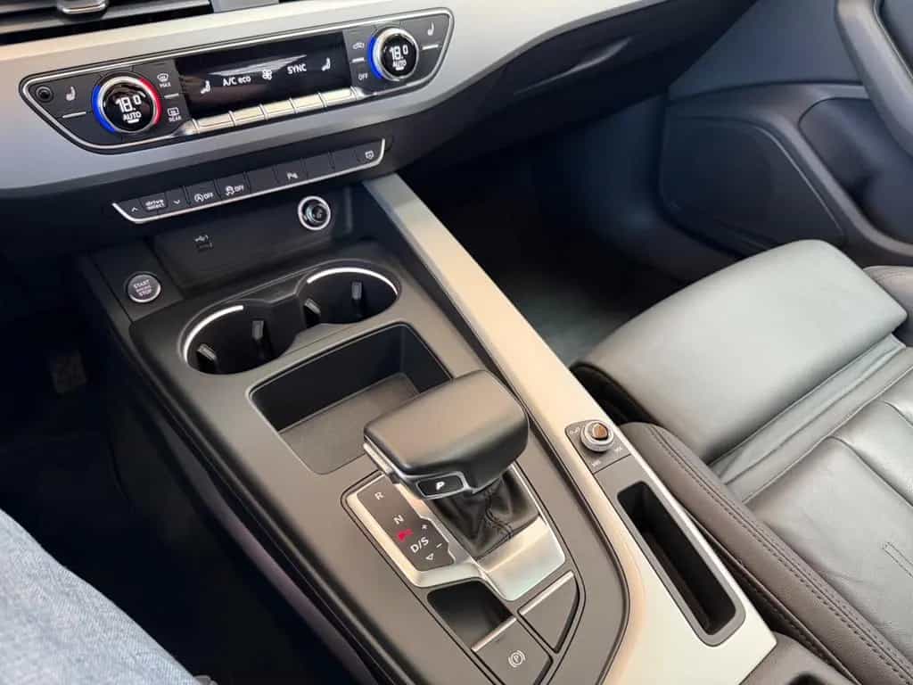 Audi A4 Lim. 45TDI quattro advanced LED DAB ACC LEDER 05/2020-photo-19