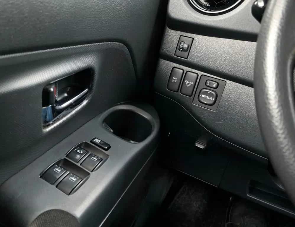 Daihatsu MATERIA 1.5 // Klima // Top Gepflegt // 06/2009-photo-14