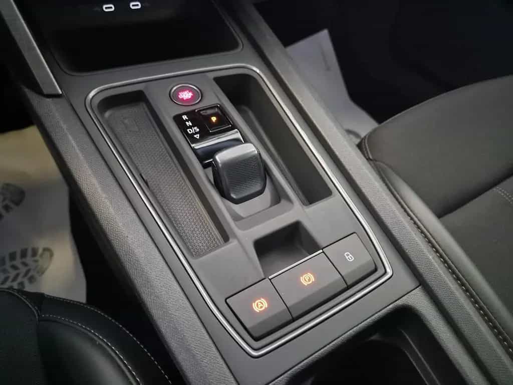 Cupra Leon Sportstourer / NAVI / KAMERA / T-LEDER 07/2023-photo-21