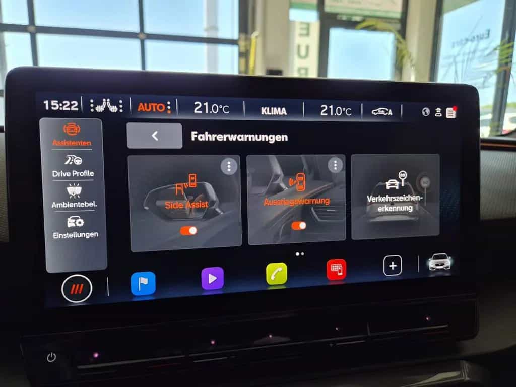 Cupra Leon Sportstourer / NAVI / KAMERA / T-LEDER 07/2023-photo-26