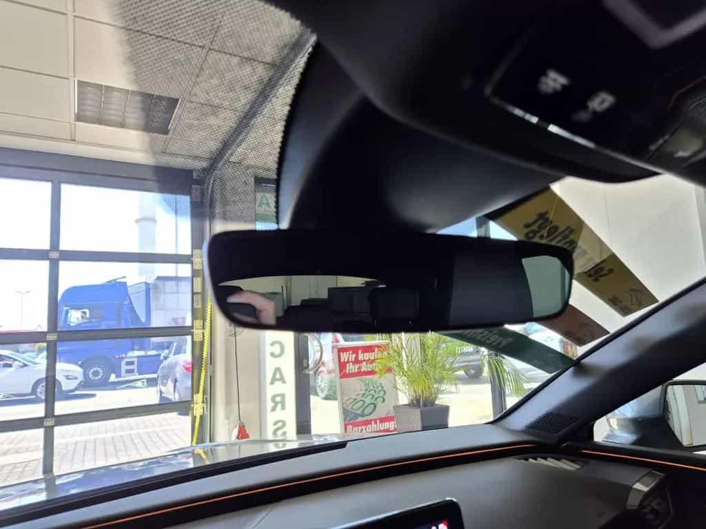 Cupra Leon Sportstourer / NAVI / KAMERA / T-LEDER 07/2023-photo-33
