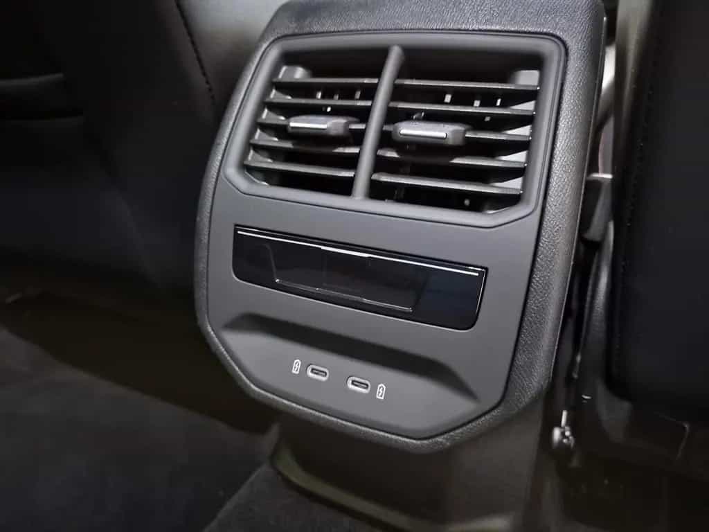 Cupra Leon Sportstourer / NAVI / KAMERA / T-LEDER 07/2023-photo-9