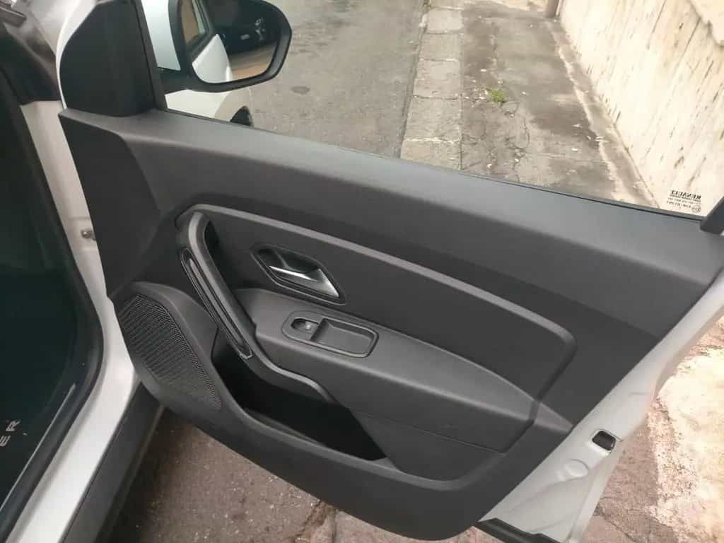 Dacia Duster 1.5 dCi 8V 110 CV 4x2 Comfort 02/2018-photo-13