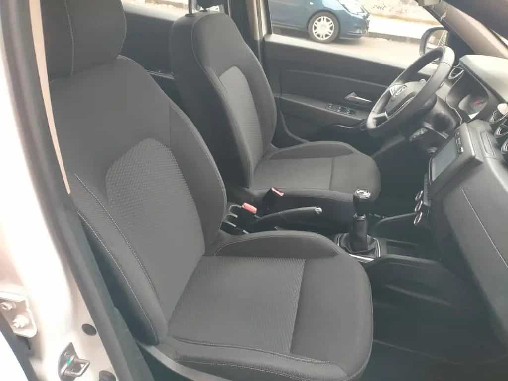 Dacia Duster 1.5 dCi 8V 110 CV 4x2 Comfort 02/2018-photo-14