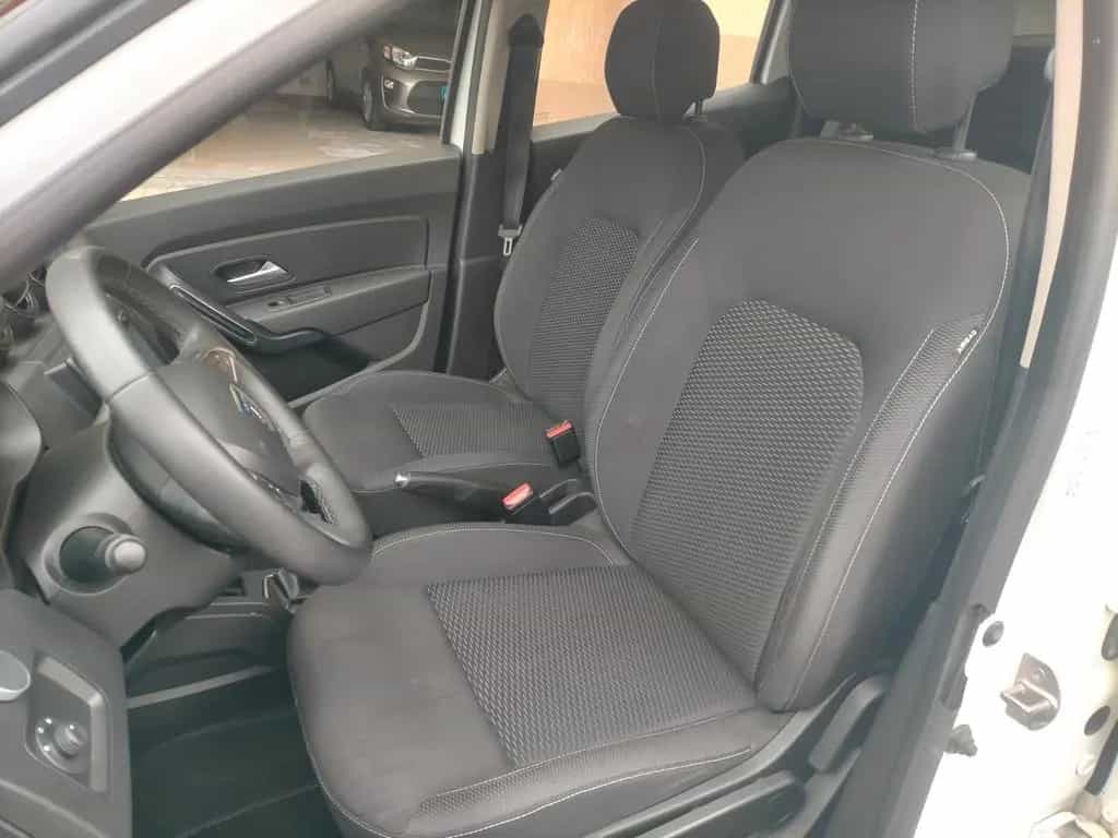 Dacia Duster 1.5 dCi 8V 110 CV 4x2 Comfort 02/2018-photo-8
