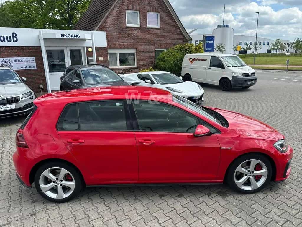 Volkswagen Golf GTI 245 PS*DSG*Standheizung*LED*SHZ*2-Hand* 11/2019-photo-5